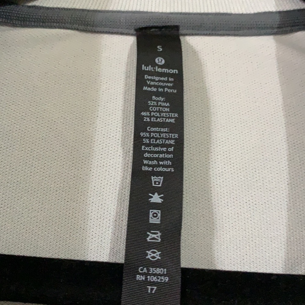 Lululemon Tech Pique Polo - Picture 8 of 16